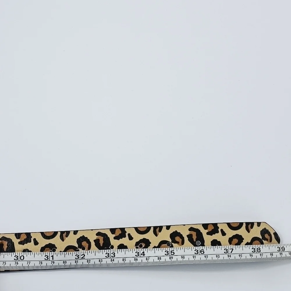 New! Disney Minnie Mouse Leopard Cheetah Gold Buckle Belt